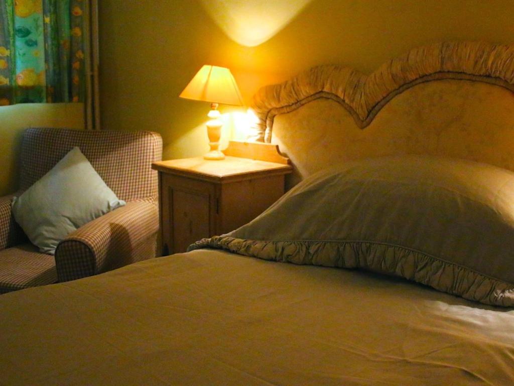 Stone House Bed & Breakfast Sulgrave Room photo